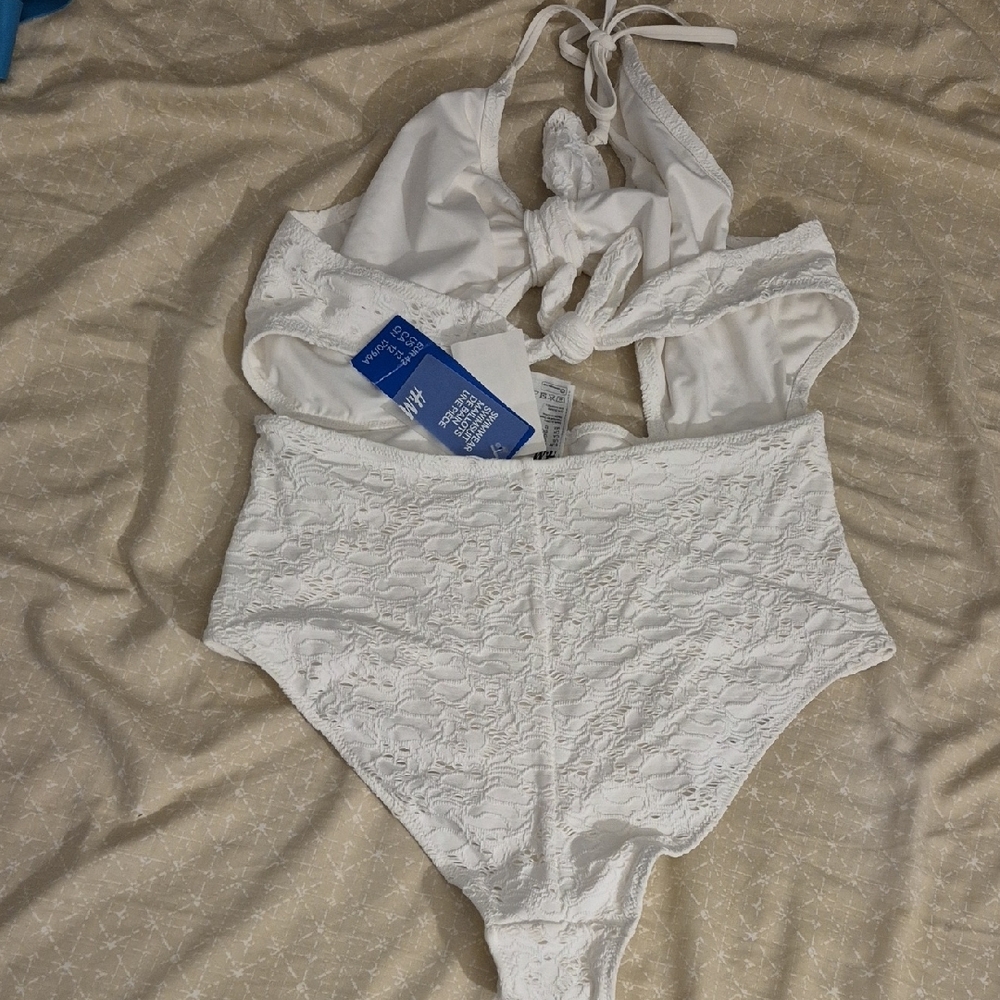 H&M Cream Lace Garment - Picture 3 of 3